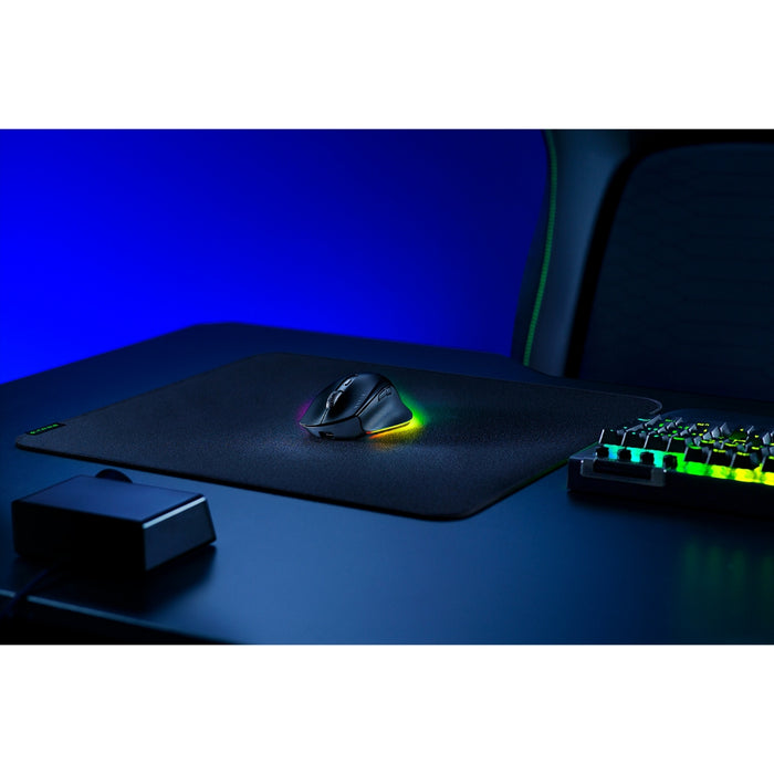 Razer Pro Click V2 Ergonomic Wireless Mouse | underglow | Razer Focus Pro Optical Sensor